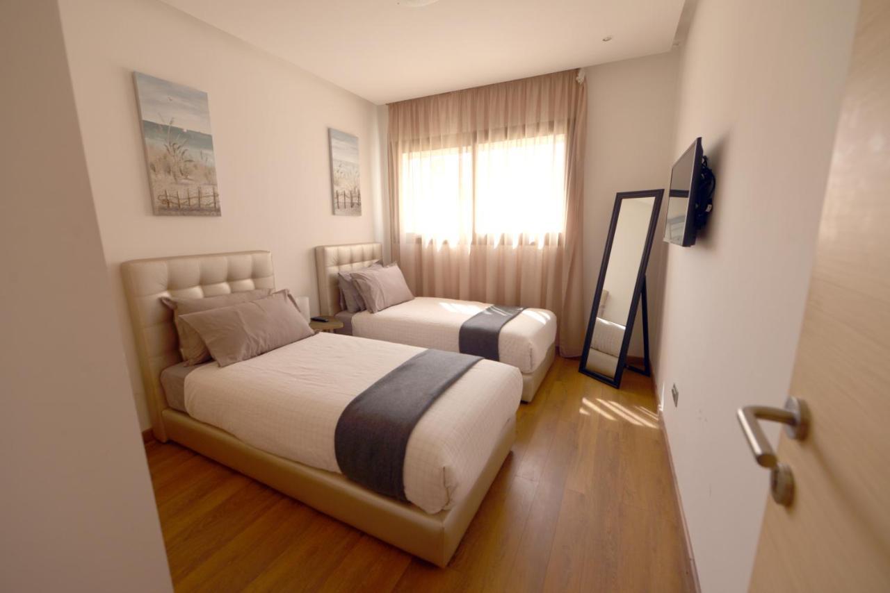 Privat Apartments Prestigia Hay Riad Rabat Exteriör bild
