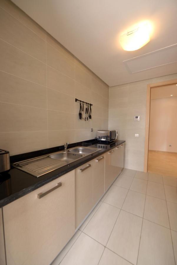 Privat Apartments Prestigia Hay Riad Rabat Exteriör bild