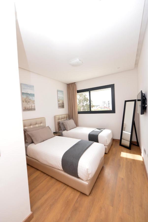 Privat Apartments Prestigia Hay Riad Rabat Exteriör bild